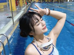 -极动室内恒温游泳馆