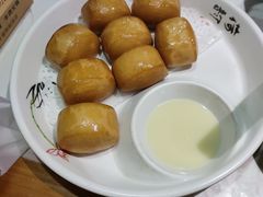 -乡土黄·鲜牛肉火锅·小龙虾(兴业街店)