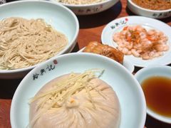 -裕兴记•蟹黄面馆(人民广场店)