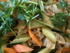 -贝尔大酒店(海拉尔伊仕丹购物广场店)