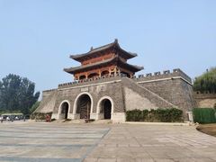 -雪山彩虹谷景区