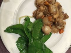 -东方红海鲜百汇(国际大厦店)