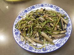 野芦蒿炒臭干-广迎居老正兴菜馆