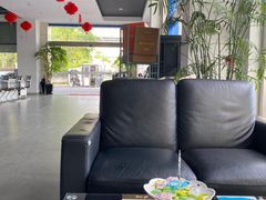 -华胜奔驰宝马奥迪专修连锁(虹梅南路店)