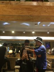 -构想时尚发型会所