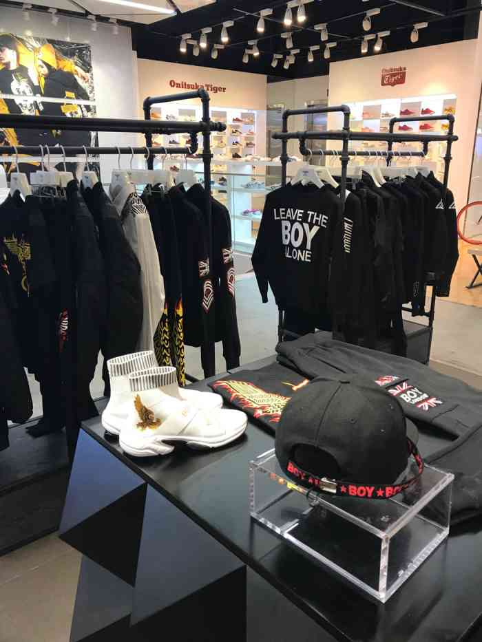 boy london(成都ifs国际金融中心店)-"#成都.2018 tf boy在英国的.