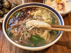 -云阿蛮云南生烫牛肉米线(奉贤路店)