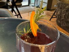 -LES ELITES 英集荟(南京西路店)