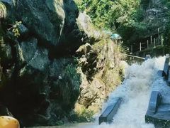 -平江沱龙峡漂流