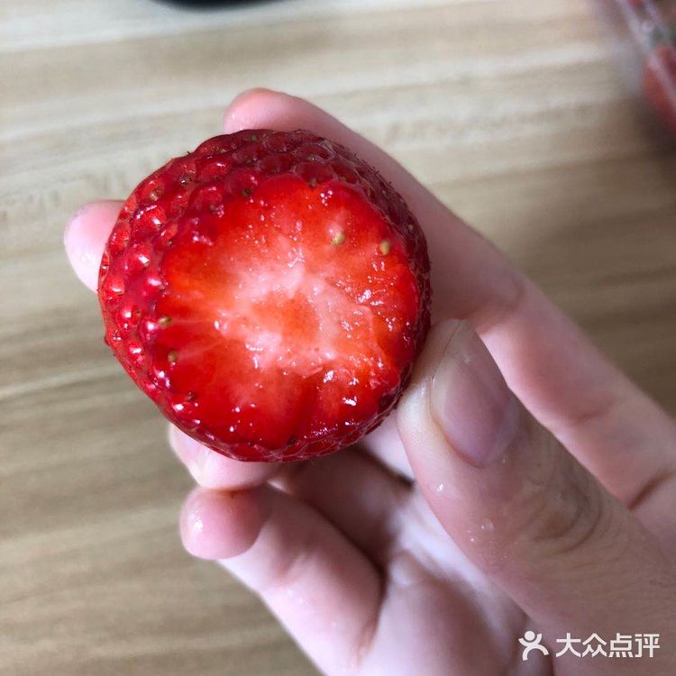 润泽喉部。最好在饭后吃