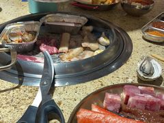 -姜胖胖韩式自助烤肉(光明万达店)