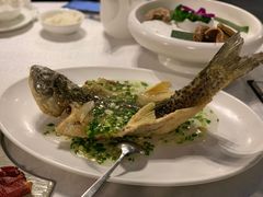 特色葱油飞鱼-岭南海晏楼(滨江东总店)