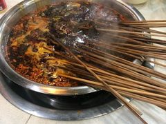 红汤锅底-江二娃串串香(科园四路总店)
