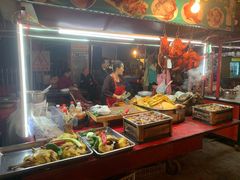 -乌恰市场(彩虹商场店)