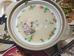-叁煨蹄花·下饭盐帮菜(人民广场店)