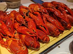 -肥肥虾庄·金牌油焖大虾(首义路店)