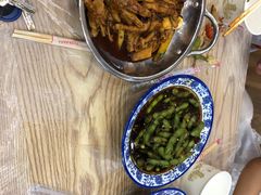 -江城燕子大排档(江汉路步行街店)