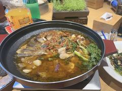 -头上红煨盐鸡·非遗院子餐厅