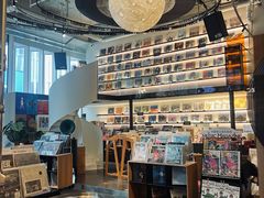 -黑胶星球(华发中城商都店)