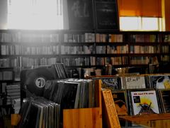 -麦田书店(国防路店)