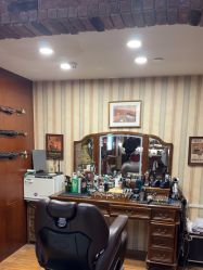 -BarberKiNG男士理发馆Barbershop