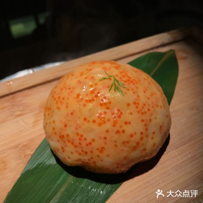 湊湊火锅·茶憩(杭州湖滨银泰in77店)飞鱼籽墨鱼滑图片