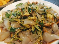 -缘福乡村铁锅炖民宿(八达岭店)