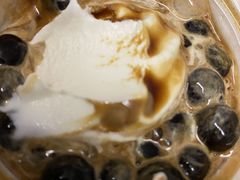 麦当劳冲绳黑糖风味波波麦旋风-麦当劳(新世纪环球中心店)