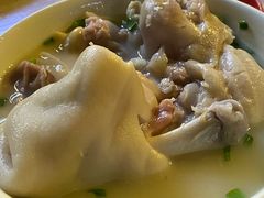 -雷祖芳老妈蹄花店