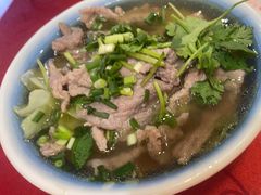 -冯烫烫跷脚牛肉·川菜小馆(武胜西街店)