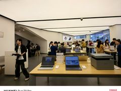 -华为授权体验店(华强北电子广场)