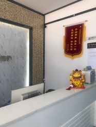 -蕾特恩专业祛痘·皮肤管理