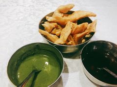 薯角-葛尼沙印度餐厅 (镇明路店)
