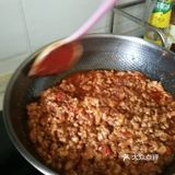 终于做出来的包子能拿的出手啦！做的酱肉包，绝杀！