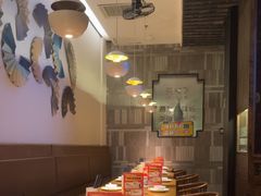 -爱碗亭·鲜炒湖南菜(壹城中心店)