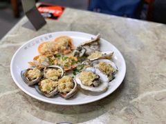 -四川小胡子海鲜(丁村万人海鲜广场店)