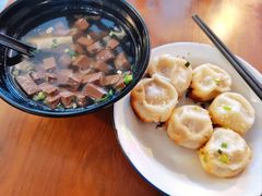 -舒蔡记生煎菜饭(云南中路店)