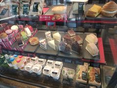 -星巴克(七宝领展广场1F店)