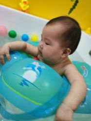点击看大图 -自游宝贝婴童游泳馆