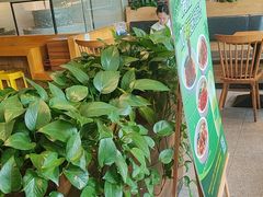 -呷佬·长沙手工米粉(金沙江路店)