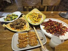 -不是烧烤·武汉烧烤·地道湖北菜(大成路店)