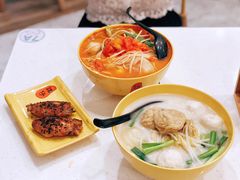-谭仔米线(皇庭广场店)