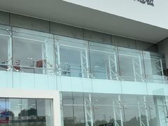 -上海冠松上汽大众4S店