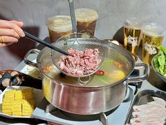 -金龙大四喜牛肉火锅