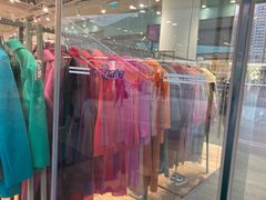 -东荟城名店仓