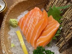 三文鱼刺身-魟阳日式料理(庆春店)