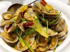 -万龙洲海鲜(大兴绿地缤纷城店)