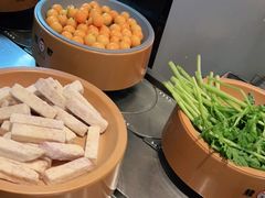 -龍歌自助小火锅(市南金茂湾店)