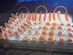 -雍容荟帝王蟹活龙虾展台自助(IFS黑金店)