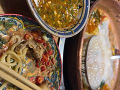 -洱火云南酸菜牛肉火锅(石景山当代商城店)